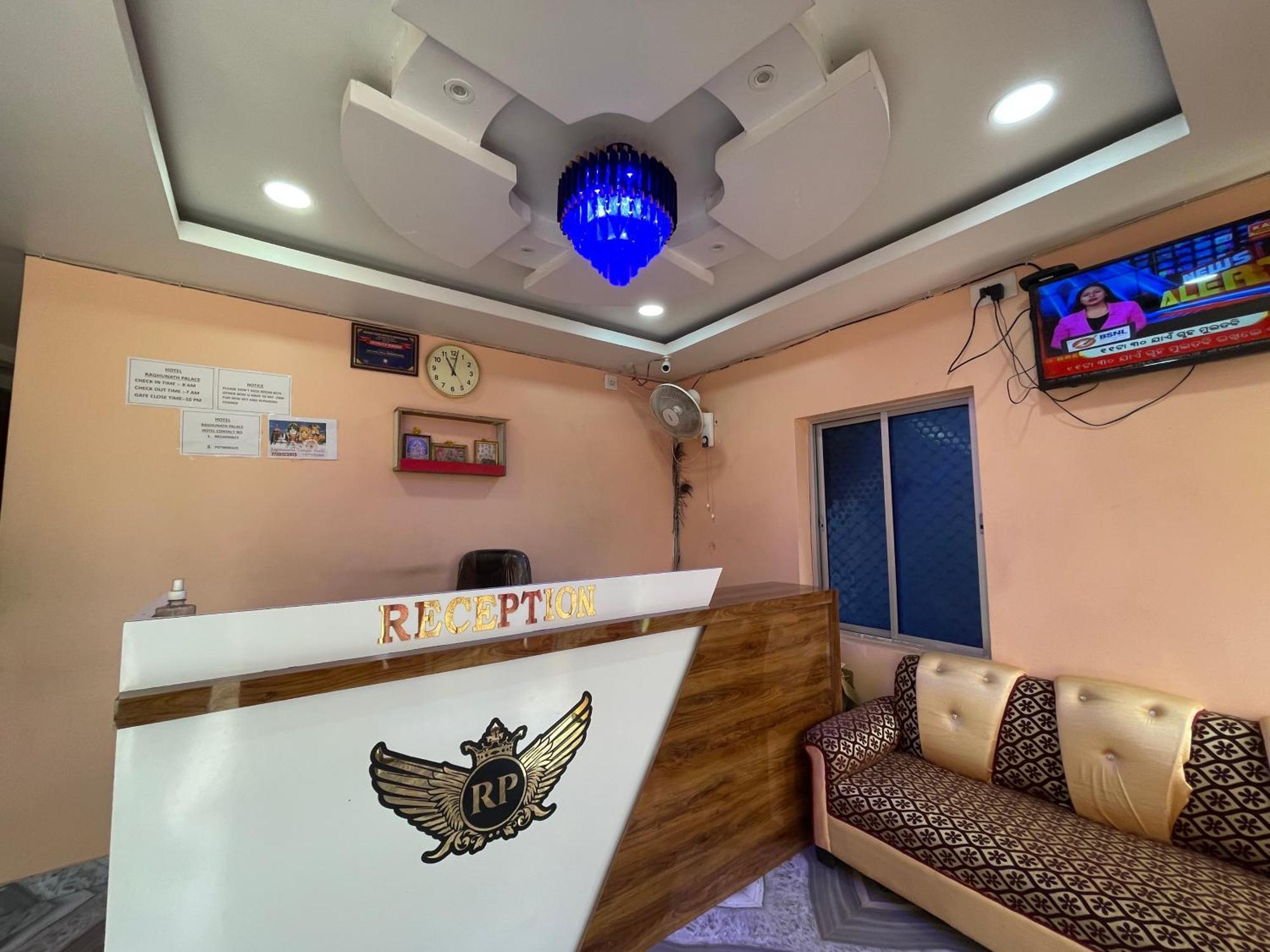 فندق Ojotrip Raghunath Palace بوري المظهر الخارجي الصورة